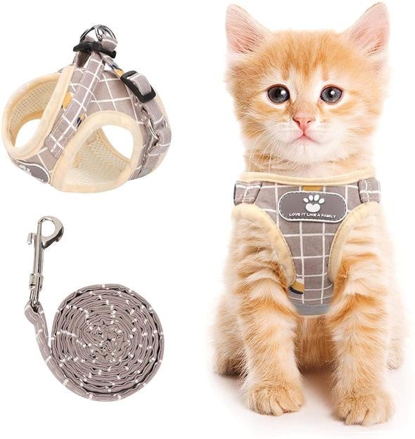Cat &amp; Dog Harness and Leash Set with Reflective Strip Adjustable Soft