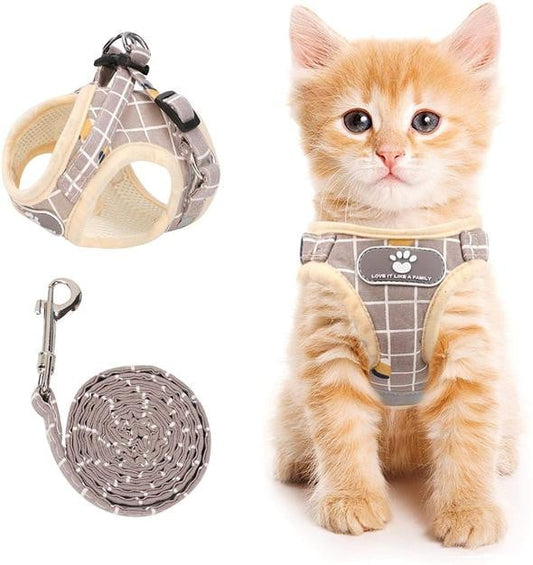 Cat &amp; Dog Harness and Leash Set with Reflective Strip Adjustable Soft