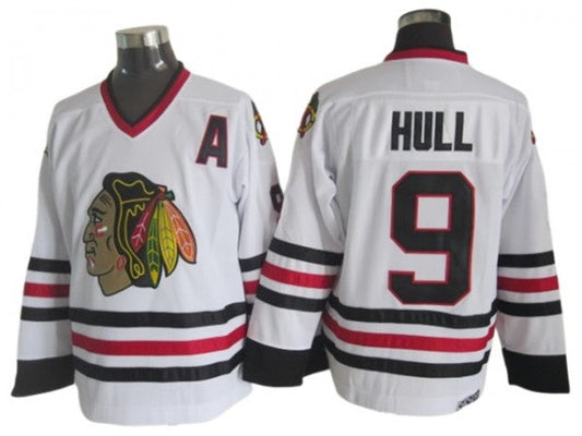 Chicago Blackhawks #9 Bobby Hull Vintage CCM Jersey - White