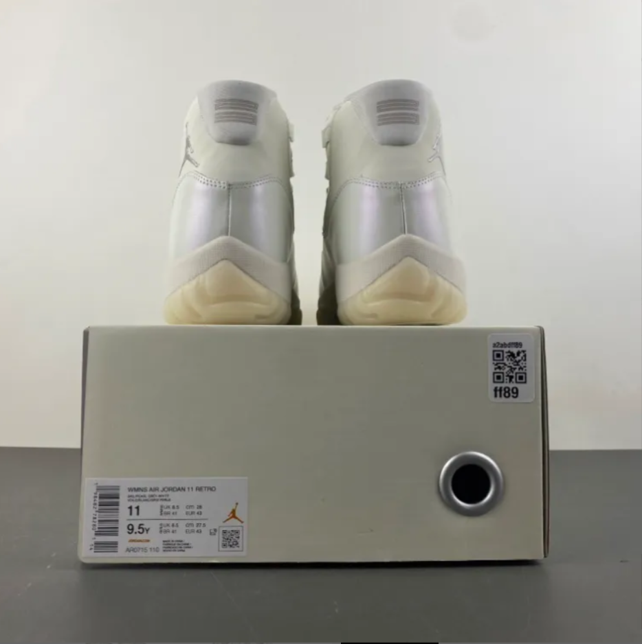 Air Jordan 11 Pearl Shoes Sneaker