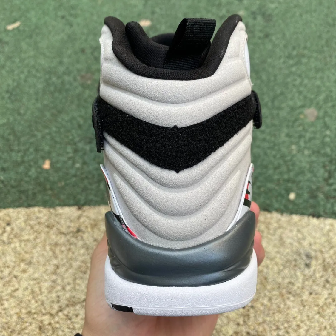 Air Jordan 8 Bugs Bunny (2025) Shoes Sneakers