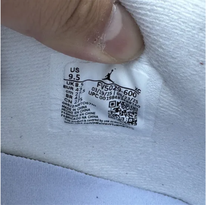 Air Jordan 4 Triple Red Shoes Sneakers