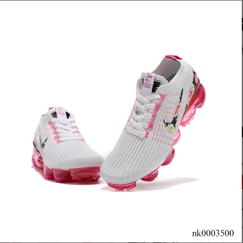Air VaporMax Flyknit Shoes Sneakers (W) 3