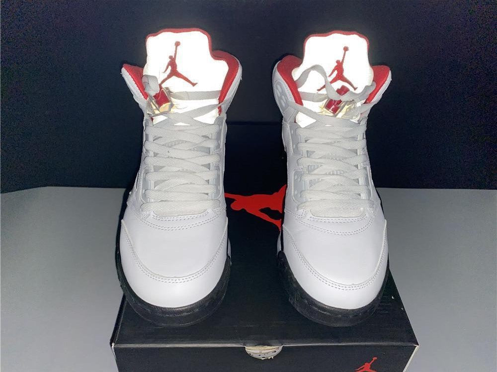 Air Jordan 5 Fire Red Silver Tongue (2020) Shoes Sneakers