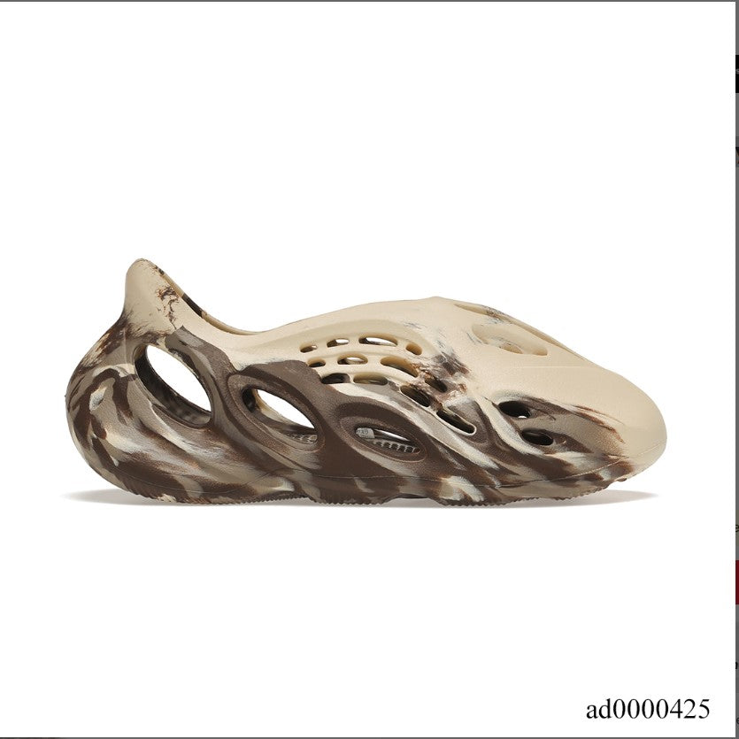 Yeezy Foam RNNR MX Cream Clay Shoes Sneakers