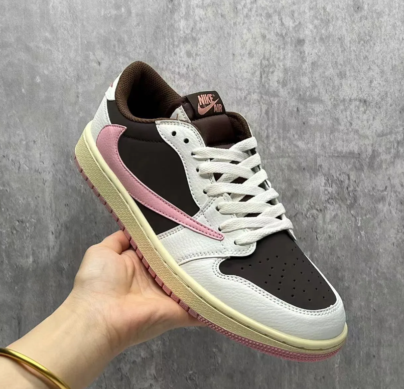 Travis Scott xAir Jordan 1 Low Dark Pony Shoes Sneakers