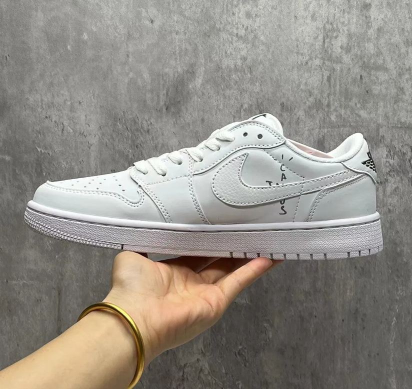 Travis Scott x AJ 1 Low White Party Shoes Sneakers