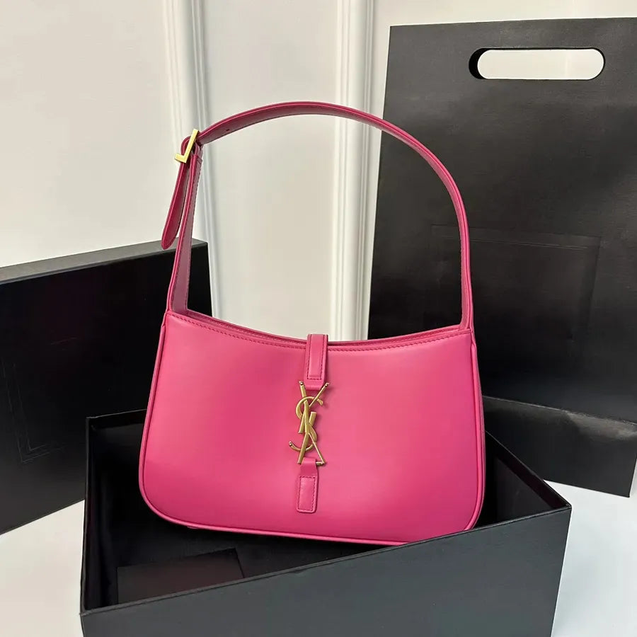 Classic Luxury Handbag Cowhide Shoulder Bag Women’s Black Crossbody